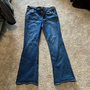 Womens American Eagle kick boot jeans. Like new!